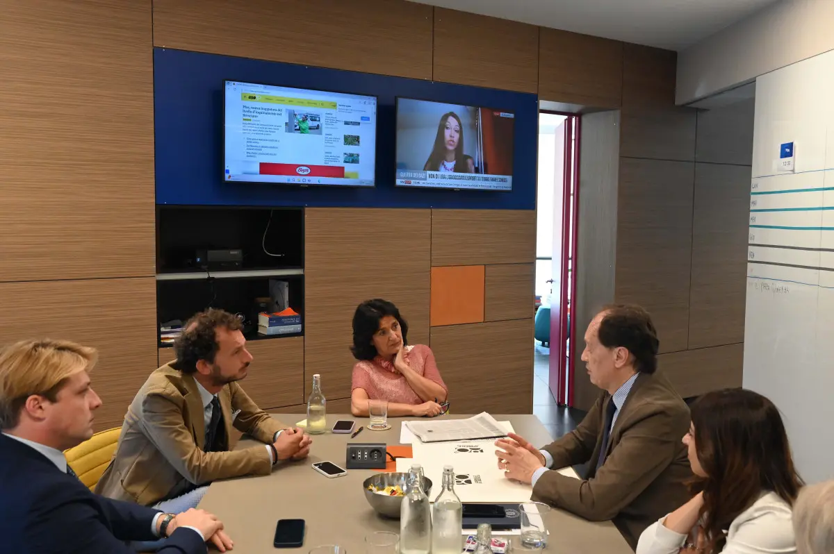 La visita del ministro Ciriani al GdB