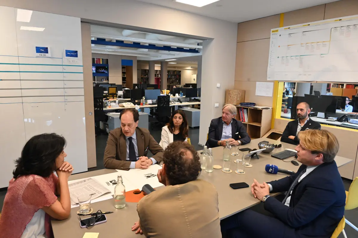 La visita del ministro Ciriani al GdB