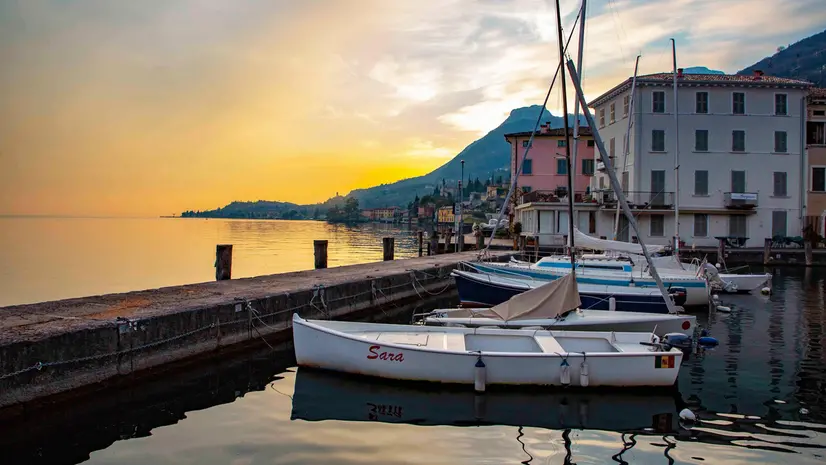 La cerimonia che unisce i due paesi sulle due sponde dell’Alto lago di Garda