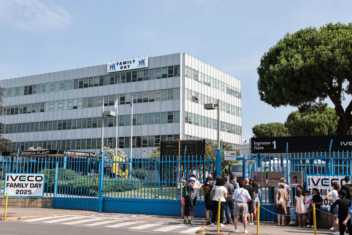 Open day per i 50 anni di Iveco a Brescia/1