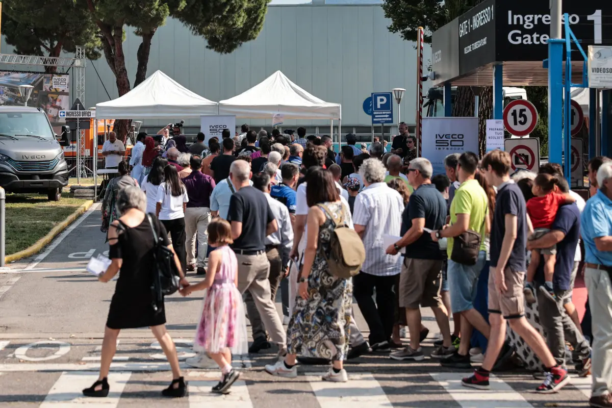 Open day per i 50 anni di Iveco a Brescia/1