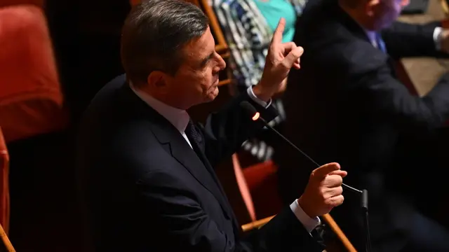 La dichiarazione di voto di Carlo Calenda al Senato, al termine della replica della presidente del Consiglio dei Ministri, Giorgia Meloni, in vista della riunione del Consiglio europeo del 26 e 27 giugno, Roma 23 giugno 2025. ANSA/MAURIZIO BRAMBATTI