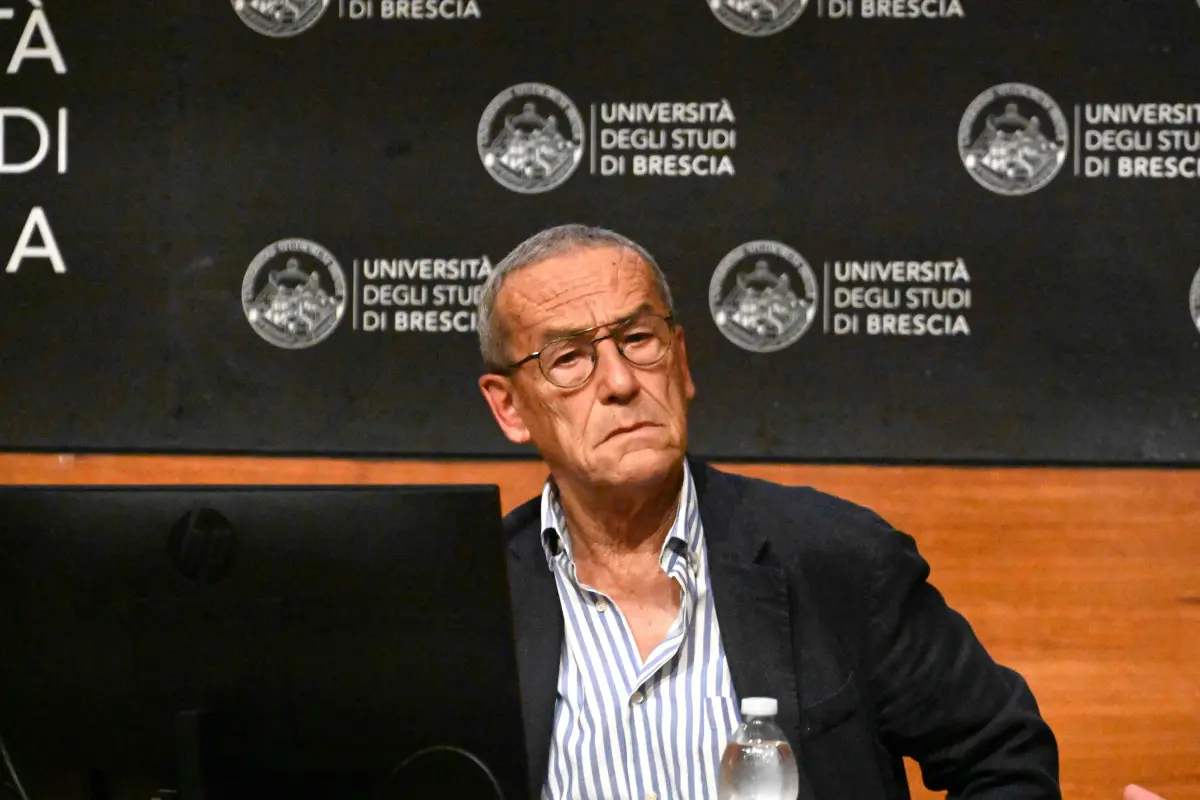 L'aula magna di medicina intitolata ad Augusto Preti
