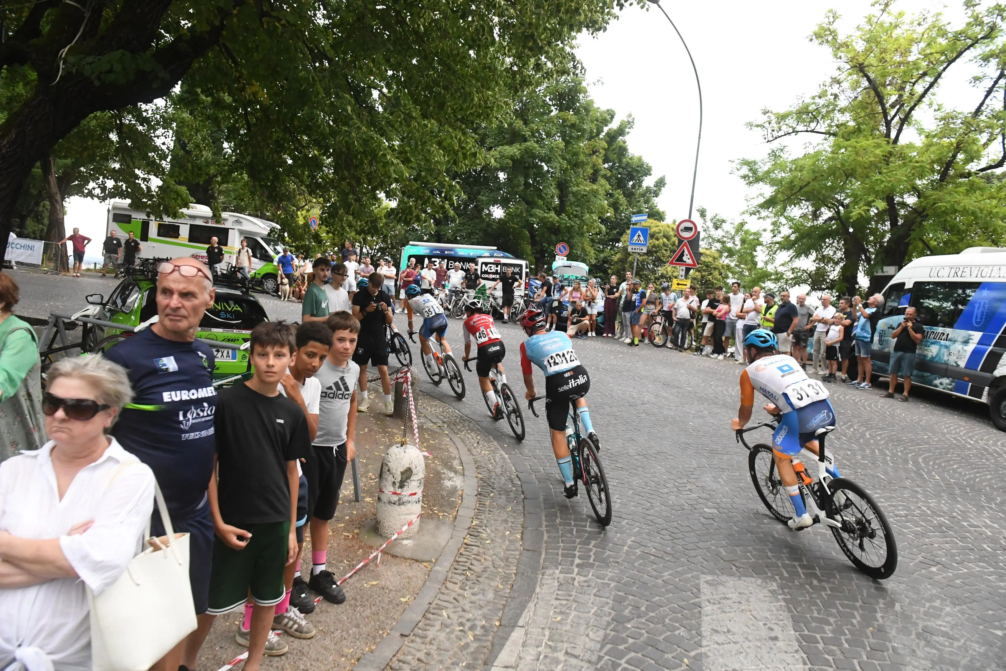 Trofeo Città di Brescia: la partenza e l'ambiente
