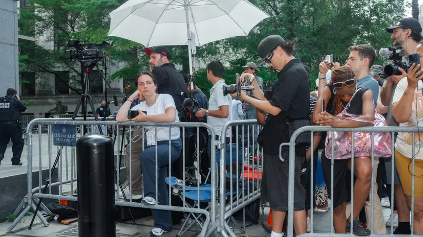 epa12207334 Members of the press wait outside the federal courthouse during the jury deliberations in Sean Combs' federal sex trafficking trial in New York, New York, USA, 30 June 2025. Combs, who has been in federal custody since being arrested last year, is facing federal charges of racketeering conspiracy, sex trafficking and transportation to engage in prostitution, according to an indictment. EPA/OLGA FEDOROVA