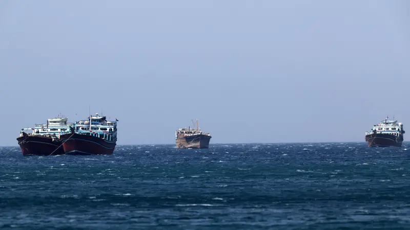 epa12194528 Ships in the Strait of Hormuz as seen from Khasab, Musandam Governorate, Oman, 24 June 2025. The Iranian parliament approved a measure to close the Strait of Hormuz following US strikes on three of Iran's key nuclear sites on 22 June 2025. Israel and Iran have been exchanging fire since Israel launched strikes across Iran on 13 June 2025. EPA/ALI HAIDER