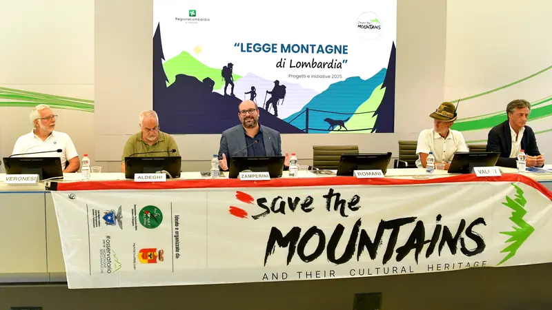 La conferenza stampa di «Save the Mountains» - © www.giornaledibrescia.it