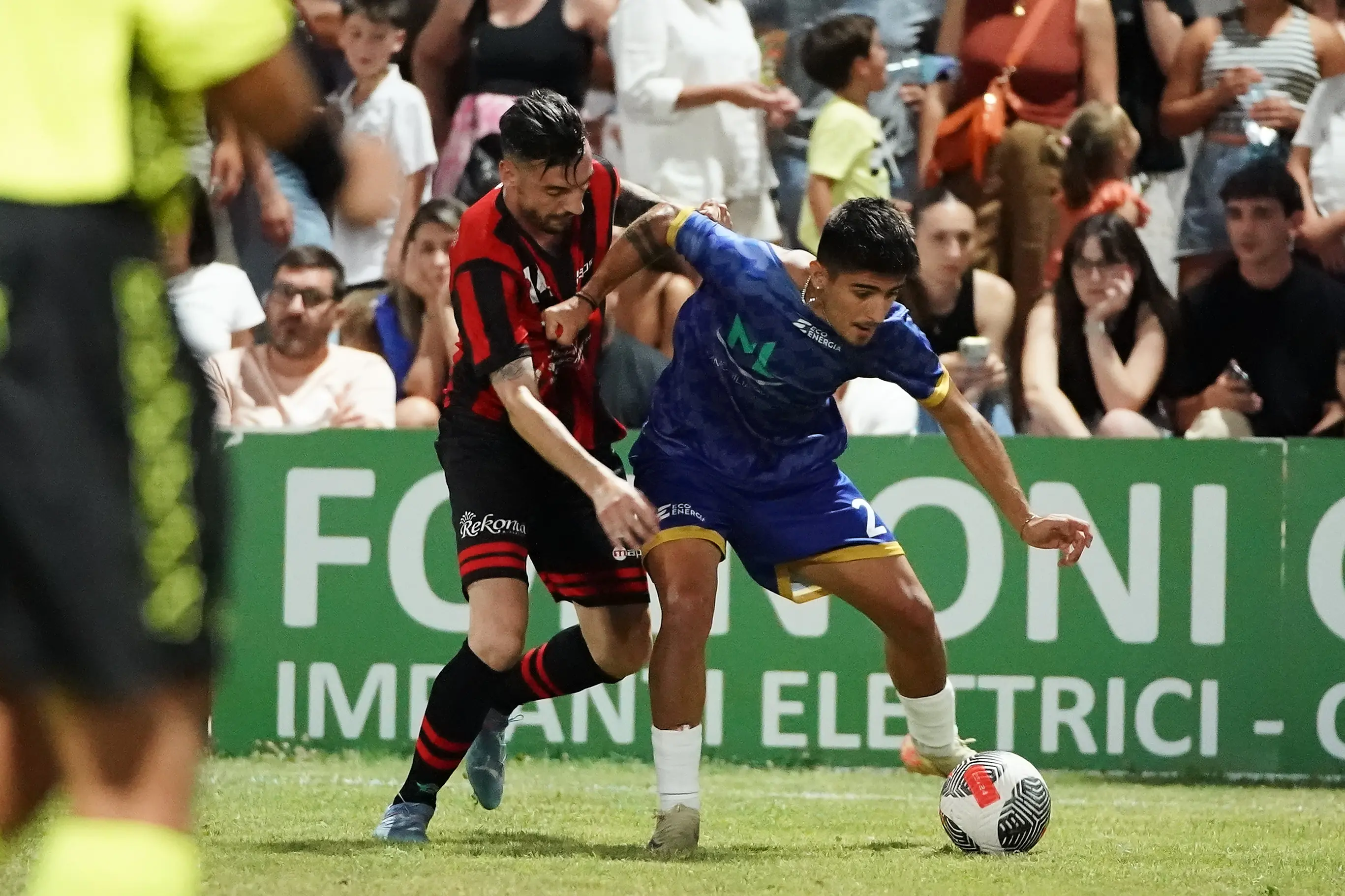 SPORT CALCIO 46¡ GRAN NOTTURNO MACLODIO  FINALE 1/2 IMMOBILIARE ML - TECNOCASA/FC IMMOBILIARE/BOSCO REGIO/CSB VEROLANUOVA NELLA FOTO COSSETTI E ORELLANA 02-07-2025 perteghella@newreporter