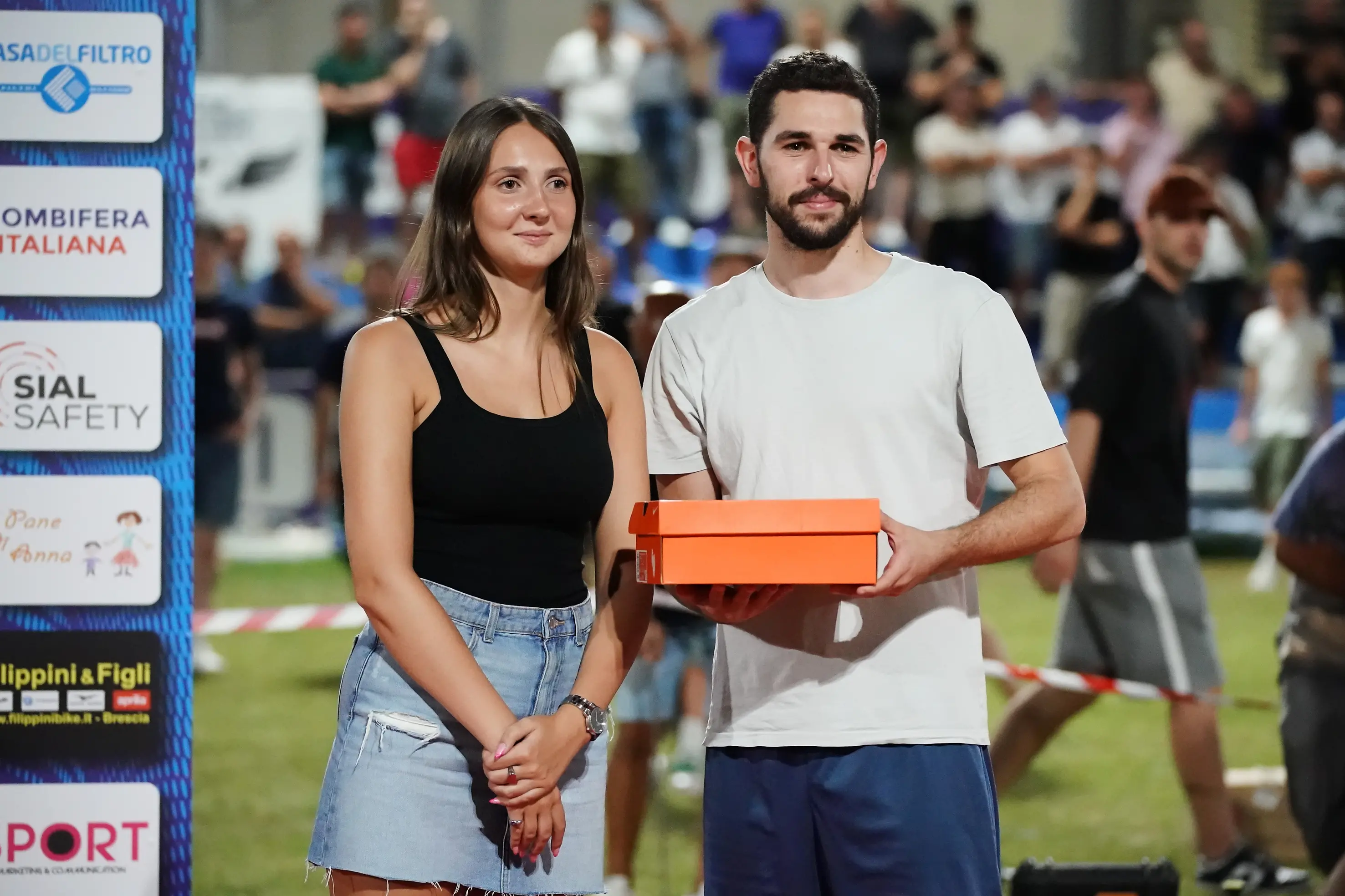 SPORT CALCIO 46¡ GRAN NOTTURNO MACLODIO  FINALE 1/2 IMMOBILIARE ML - TECNOCASA/FC IMMOBILIARE/BOSCO REGIO/CSB VEROLANUOVA NELLA FOTO PREMIAZIONE CAPOCANNONIERE PESCE 02-07-2025 perteghella@newreporter