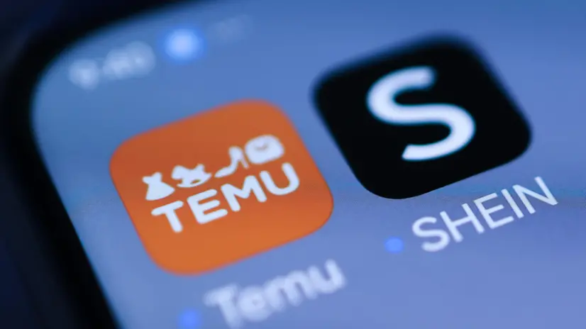 epa11880209 (ILLUSTRATION) - The Temu (L) and Shein e-commerce apps are displayed on a smartphone, in Berlin, Germany, 07 February 2025. As part of its e-commerce customs and trade proposal, the European Commission proposed on 05 February, measures to tackle risks from cheap imports sold online by non-EU retailers and marketplaces, including enhanced customs controls. EPA/HANNIBAL HANSCHKE