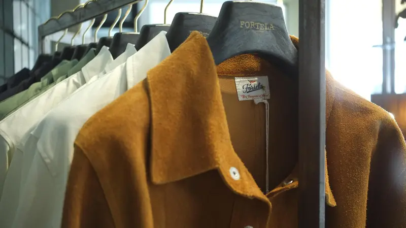 Saldi estivi, camicie e capispalla da Magenta Homme