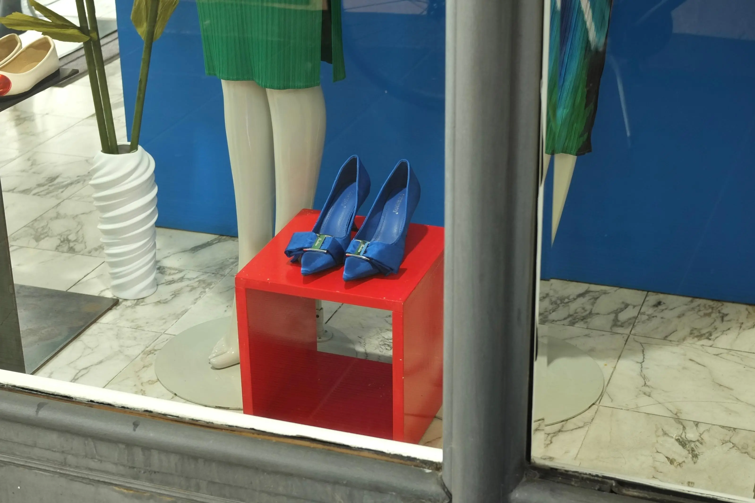 Saldi estivi, scarpe e tacchi su cui puntare
