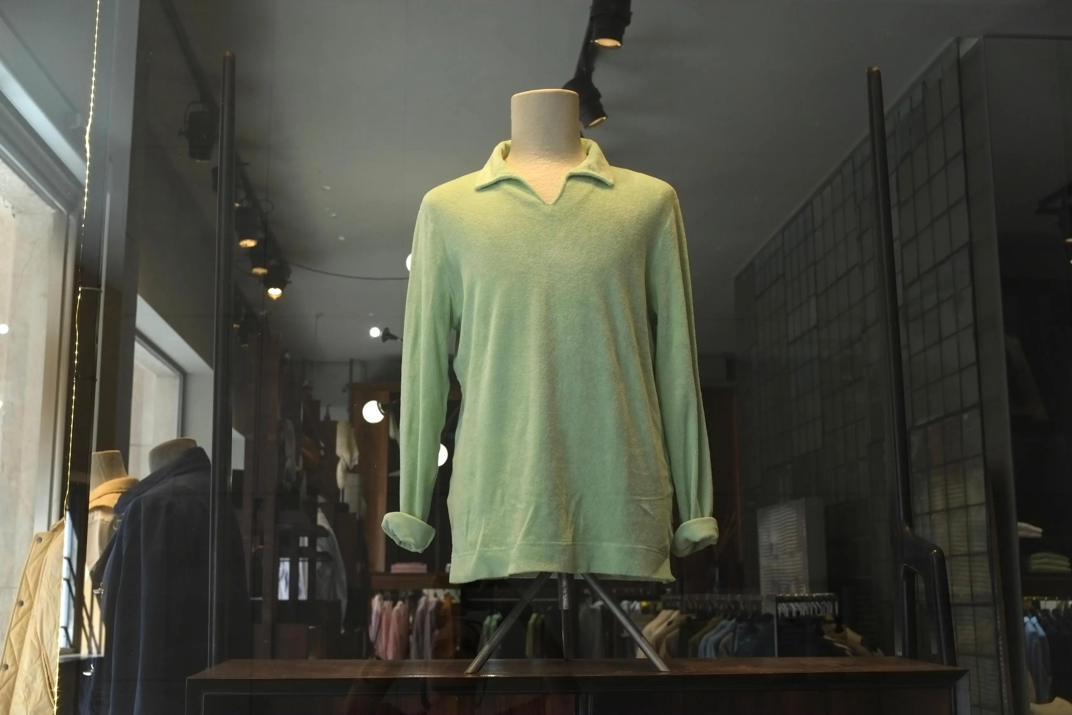 Saldi estivi, camicie e capispalla da Magenta Homme