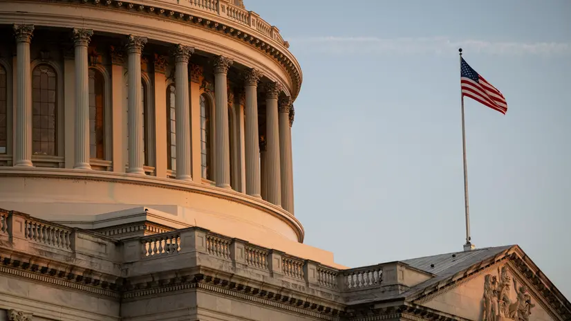 epa12212257 A view of the US Capitol Building at dawn, in Washington, DC, USA, 03 July 2025. The House of Representatives remained in session overnight as Republican leadership and President Trump wrangled votes to pass their signature budget legislation. EPA/GRAEME SLOAN