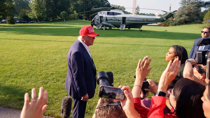 epa12208232 US President Donald Trump speaks to the media as he leaves the White House in Washington, DC, USA, 01 July 2025. President Trump is due to visit a new immigration detention facility in the Everglades, Florida. EPA/WILL OLIVER / POOL