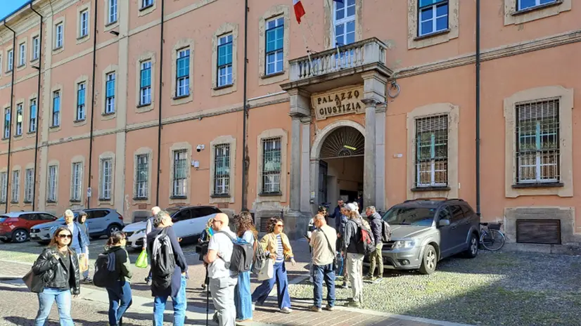 Caso Garlasco, attesa in Procura a Pavia