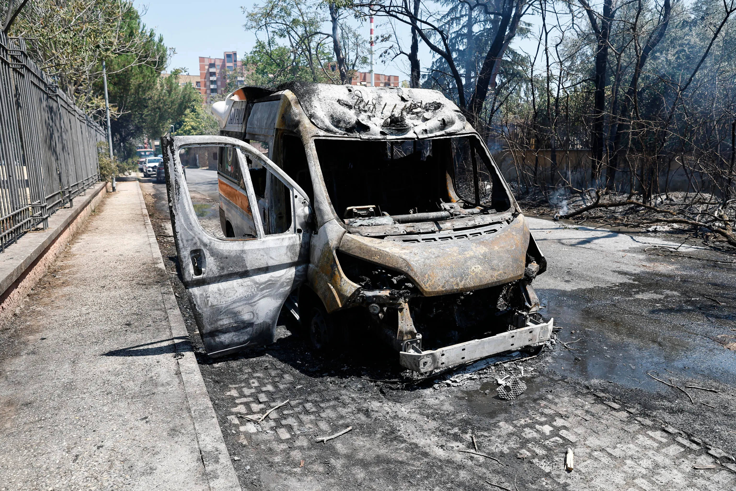 Esplosione a Roma, le evacuazioni e lo scenario