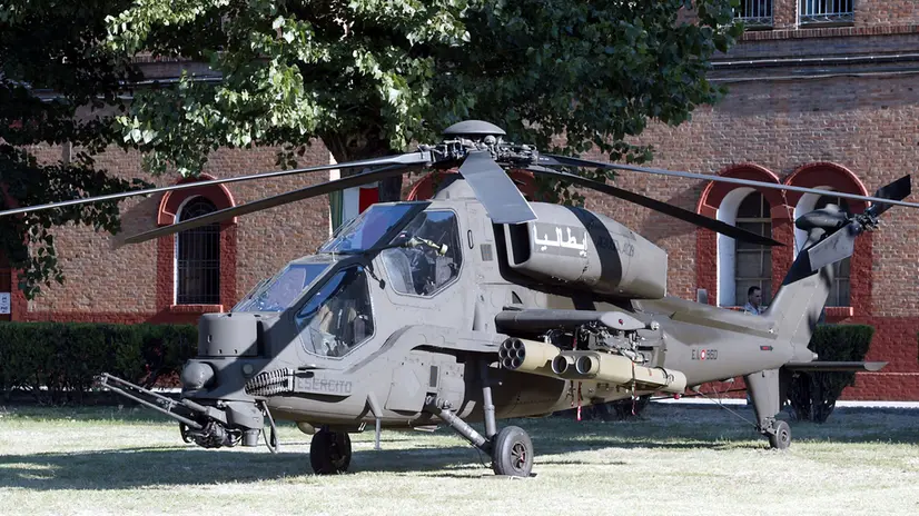 Un elicottero A129 Mangusta prodotto da Leonardo e utilizzato in Iraq - Foto Ansa © www.giornaledibrescia.it