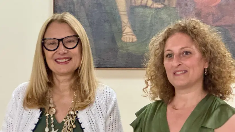 Nicoletta Mantovani e l'assessora Lorenzoni - © www.giornaledibrescia.it