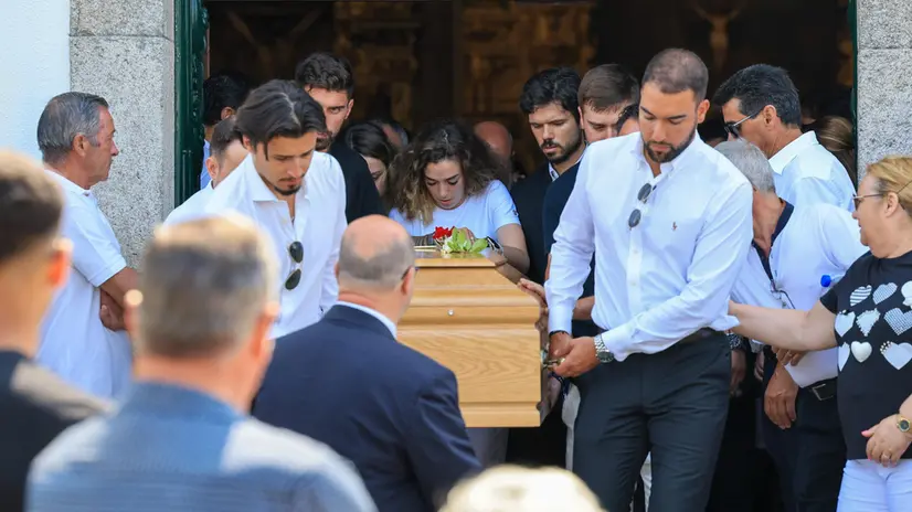 Il funerale di Diogo Jota e suo fratello Andrè Silva - Foto Epa/Manuel Fernando Araujo