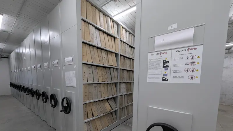 L'archivio ora si trova nell'ex magazzino - © www.giornaledibrescia.it