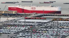 epa12059962 The brand new BYD Shenzhen ro-ro (roll-on/roll-off) ship, with 9,200 standard car parking slots, prepares for her maiden voyage to Brazil, after being loaded with over 7,000 BYD electric cars in Taicang City, Jiangsu Province, China, 27 April 2025 (issued 28 April 2025). BYD Shenzhen, powered by the latest technologies, is the world's largest ro-ro ship ever built. EPA/JI HAIXIN CHINA OUT