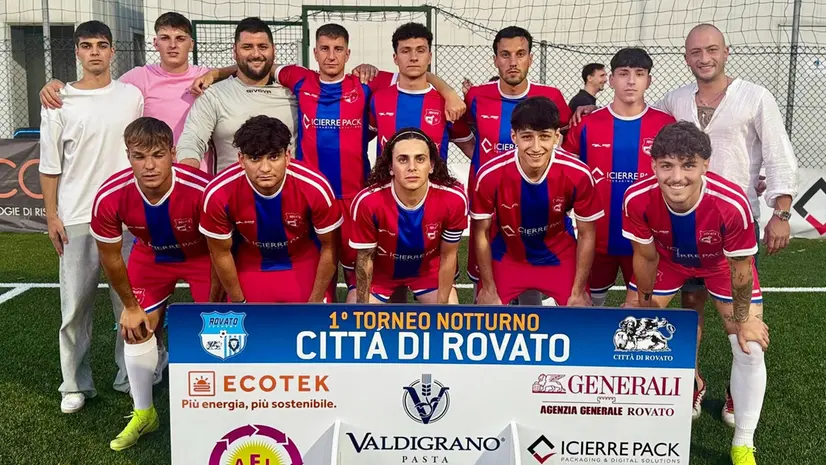 La squadra Icierre Pack, una delle due finaliste