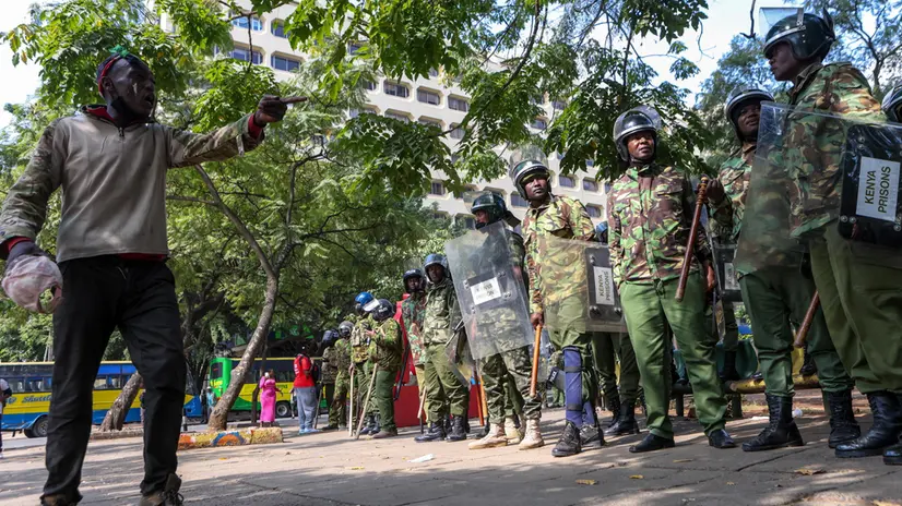epa12196196 Demonstrators and police face off during a protest in the central business district in Nairobi, Kenya, 25 June 2025, marking the first anniversary of the Gen Z protests that culminated with the storming of the national parliament. EPA/STR