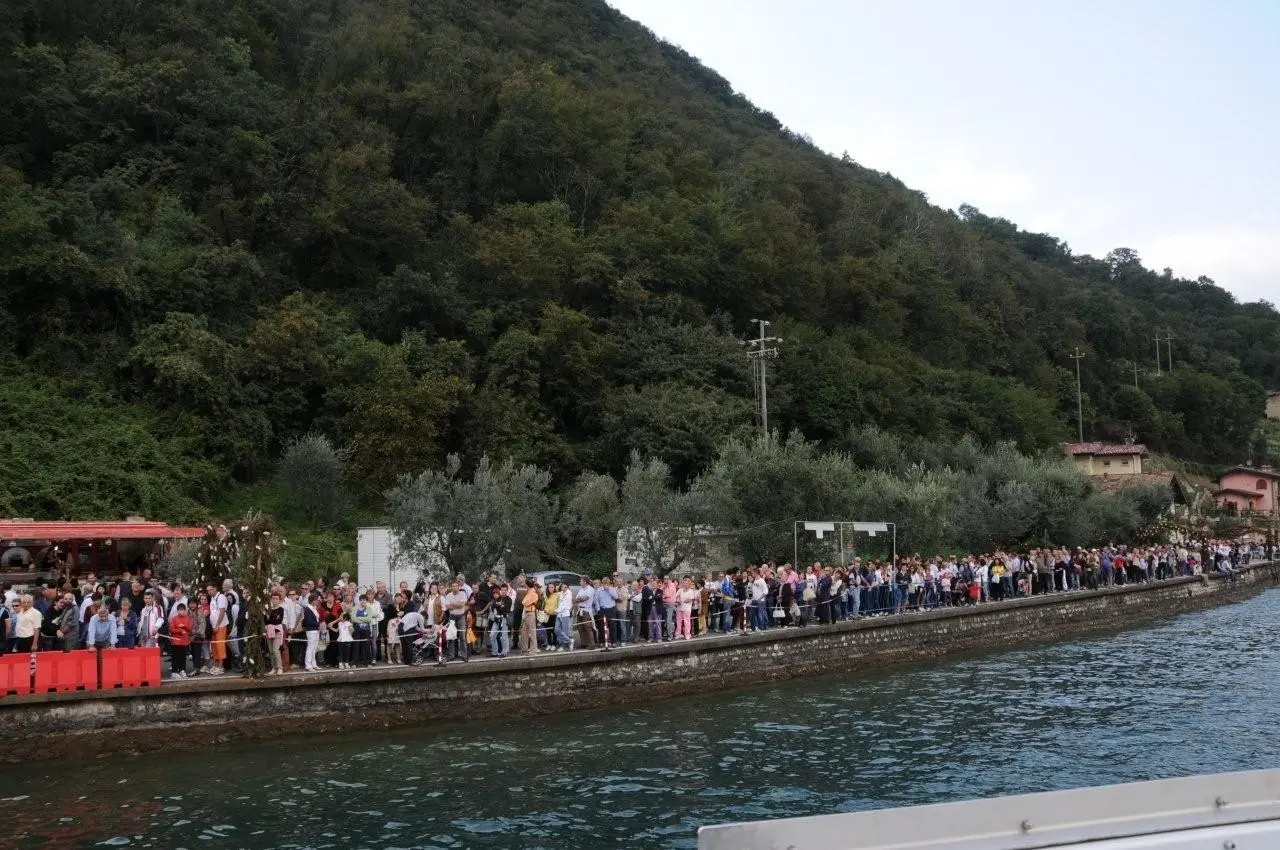 La Festa dei fiori di Montisola nel 2010
