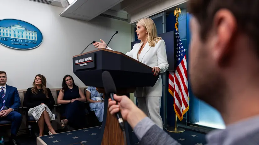 epa12199456 White House Press Secretary Karoline Leavitt briefs the media at the White House Press Briefing Room in Washington, DC, USA, 26 June 2025. Leavitt answered questions about the US bombing of Iranian nuclear sites, and US President Donald Trump's so-called 'big, beautiful bill'. EPA/JIM LO SCALZO