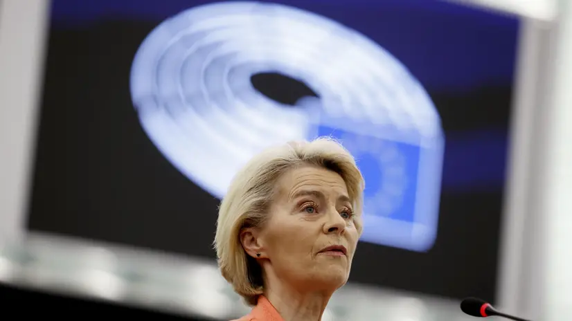 epa12222804 European Commission President Ursula von der Leyen delivers a speech during the motion of censure of the Commission at the European Parliament in Strasbourg, France, 07 July 2025. EPA/GUILLAUME HORCAJUELO
