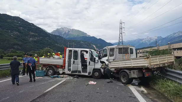 Grave incidente a Esine lungo la Ss 42