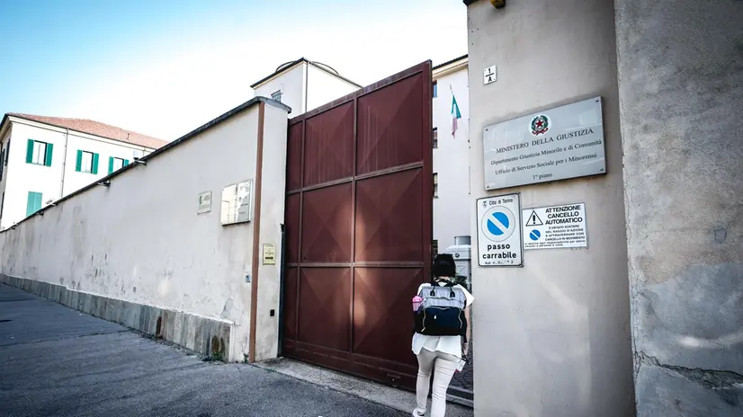 L'istituto penale minorile Ferrante Aporti, il carcere dove la scorsa notte c'è stato un tentativo di rivolta. Torino 02 agosto 2024 ANSA/TINO ROMANO
