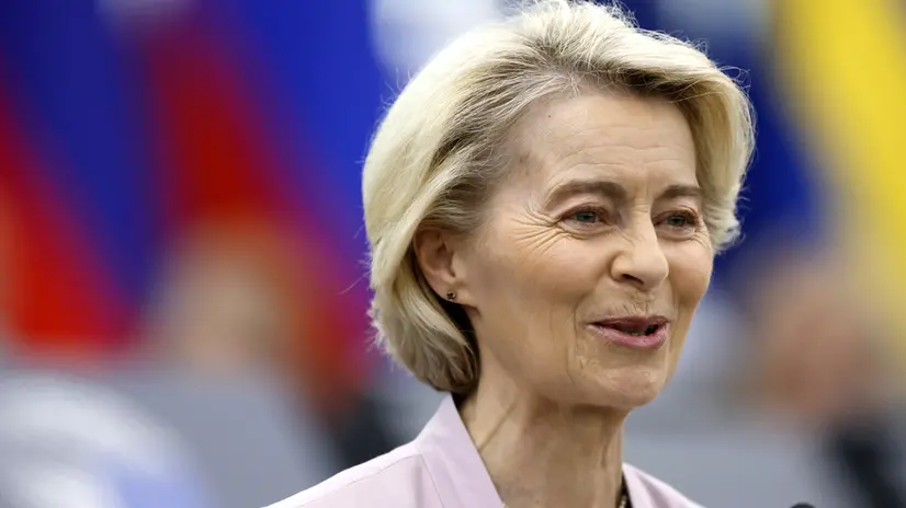 epa12226090 European Commission President Ursula von der Leyen delivers a speech during the conclusions of the European Council meeting of 26 June 2025, at a session of the European Parliament in Strasbourg, France, 09 July 2025. EPA/GUILLAUME HORCAJUELO
