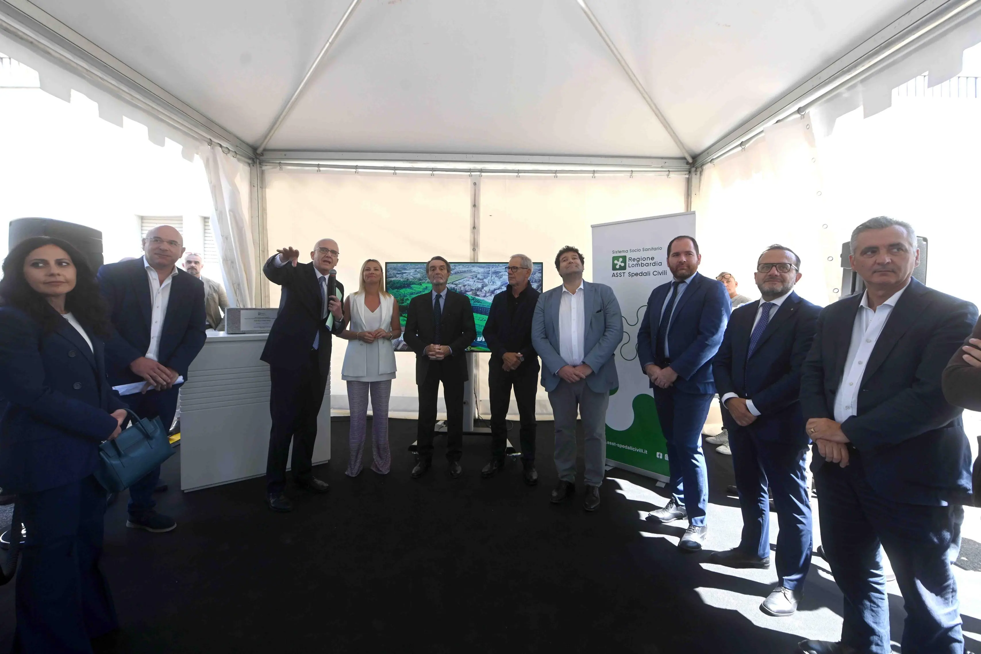 La posa della prima pietra del nuovo polo di Neuropsichiatria dell'infanzia e dell'adolescenza