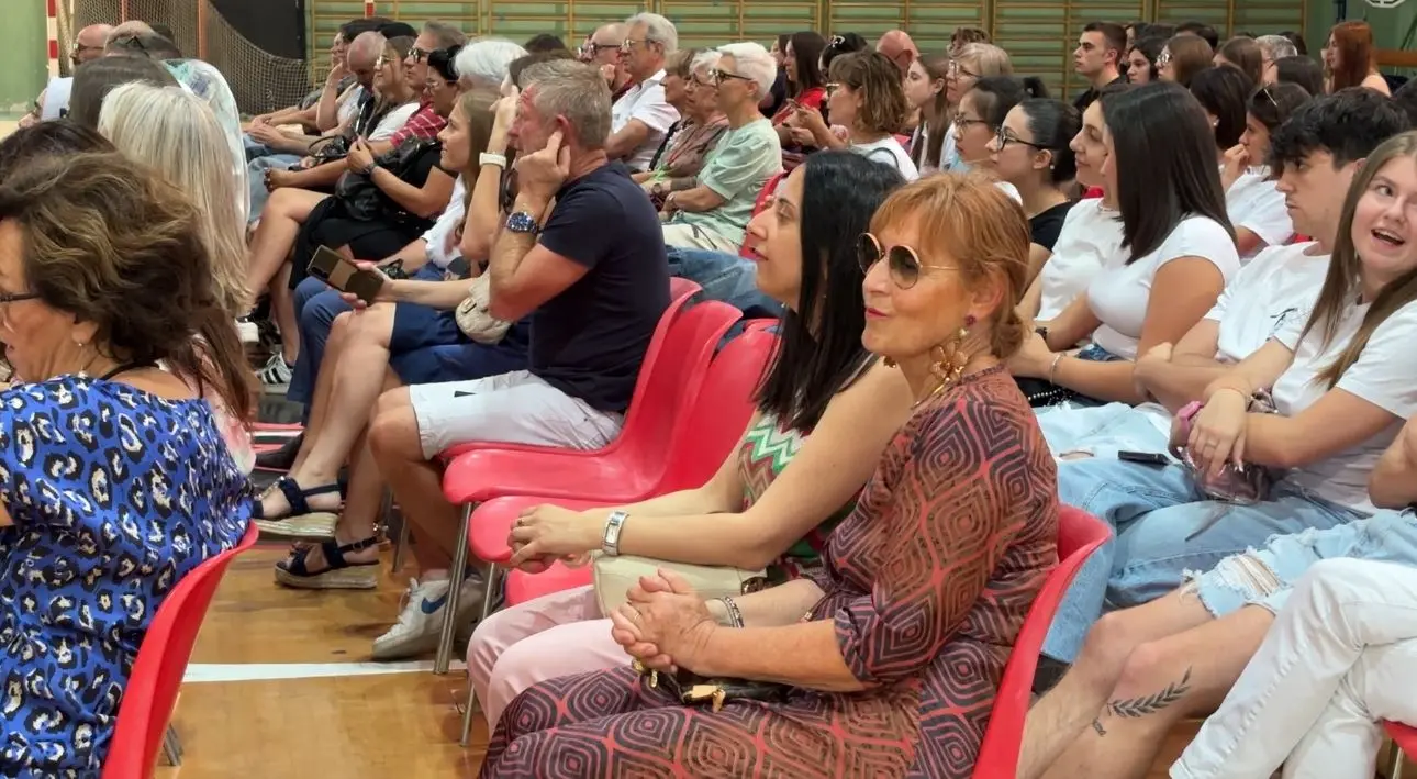 La cerimonia di conclusione all'istituto Lunardi