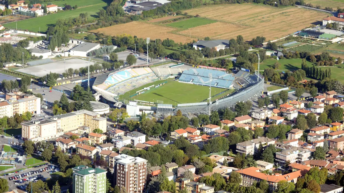 Lo stadio Mario Rigamonti a Mompiano - © www.giornaledibrescia.it
