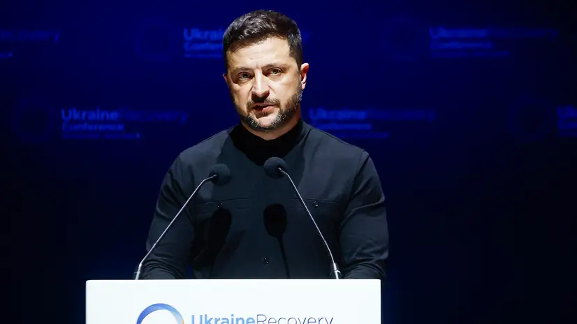 epa12228784 Ukrainian President Volodymyr Zelensky speaks during the Ukraine Recovery Conference (URC) in Rome, Italy, 10 July 2025. EPA/ANGELO CARCONI