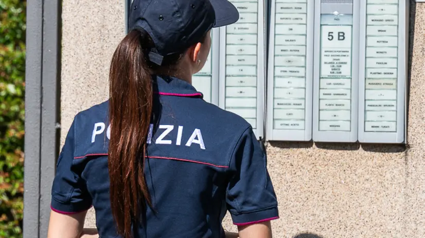 Omicidio suicidio via Scheiwiller 5, Polizia Di Stato e divisione Scientifica sul posto, Milano, 10 Luglio 2025, Ansa/Andrea Fasani