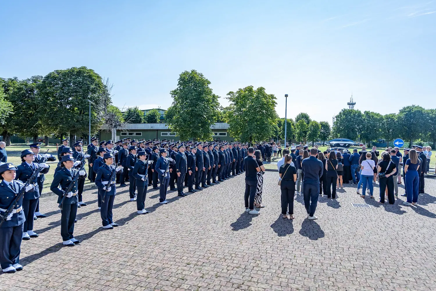 All'aeroporto di Ghedi i funerali di Emiliano di Giacomo