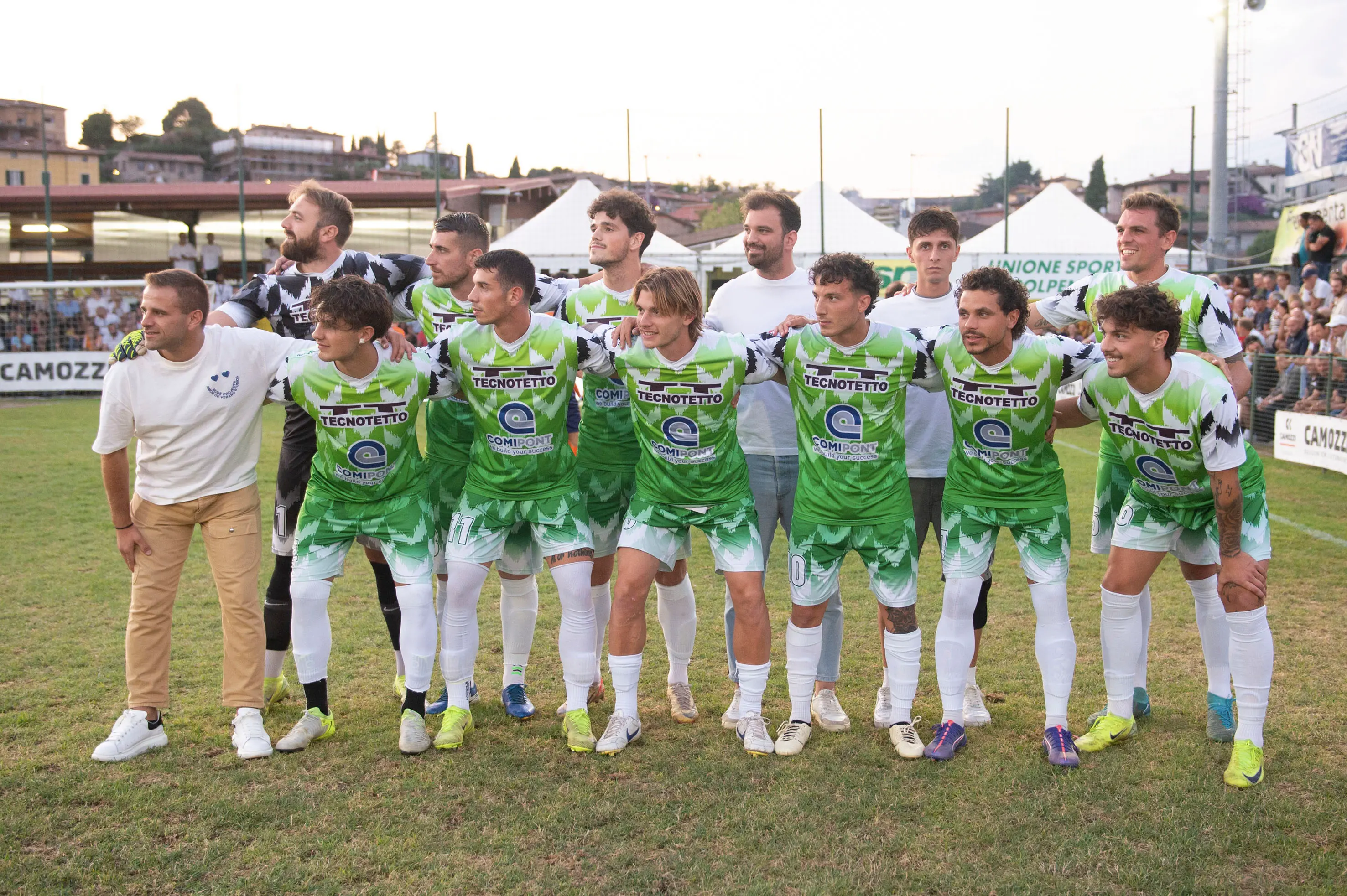 SPORT CALCIO POLPENAZZE DEL GARDA 45° TORNEO NOTTURNO DI POLPENAZZE SEMIFINALE RITORNO FRANZONI COSTRUZIONI - TECNOPASTURI - OFFICINE MECCANICHE BERGOMI - REKONTA VS COMIPONT SPA - REALVERDE - AS29 NELLA FOTO COMIPONT 10-07-2025 PIERPAOLO PAPETTI AGENZIA NEWREPORTER