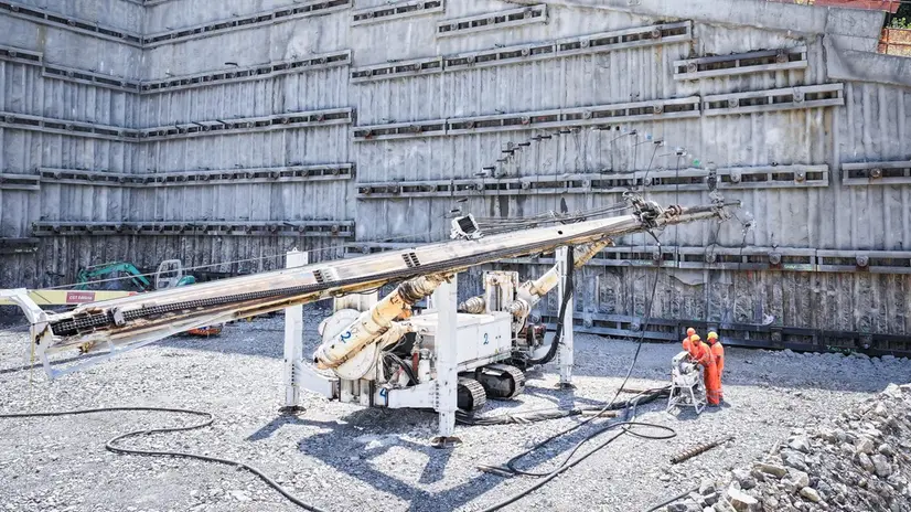 Uno dei cantieri per l'autostrada della Valtrompia