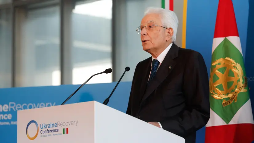 epa12230016 Italian President Sergio Mattarella speaks during the Ukraine Recovery Conference 2025 at Convention Center La Nuvola, in Rome, Italy, 10 July 2025. EPA/GIUSEPPE LAMI