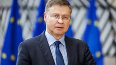 epa12222264 European Commissioner for Economy and Productivity, Implementation and Simplification, Valdis Dombrovskis attends a Eurogroup Finance Ministers meeting in Brussels, Belgium, 07 July 2025. EPA/OLIVIER MATTHYS