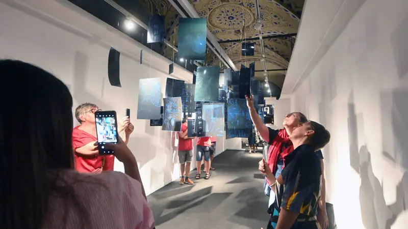 L'inaugurazione della mostra Medee