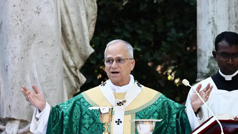 epa12226310 Pope Leo XIV leads the Mass for the Care of Creation, in Castel Gandolfo, Italy, 09 July 2025. EPA/YARA NARDI / POOL