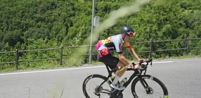 Il team di Contador e Basso si allena sulla storica salita «Recta Contador»