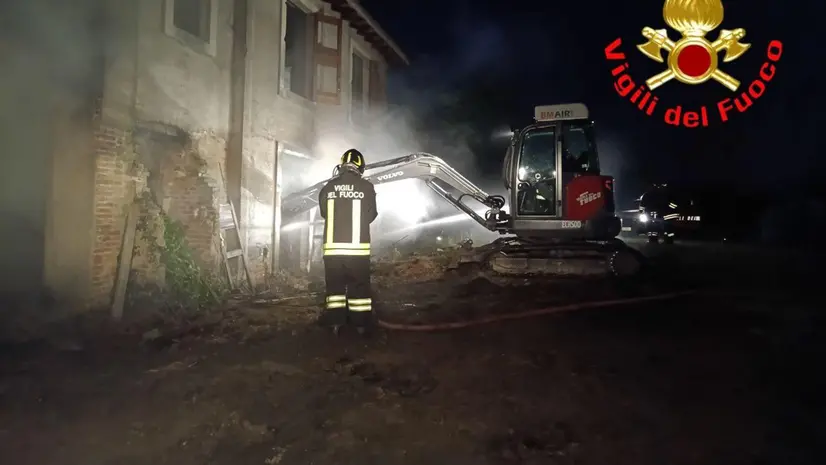 L'intervento dei Vigili del fuoco a Desenzano