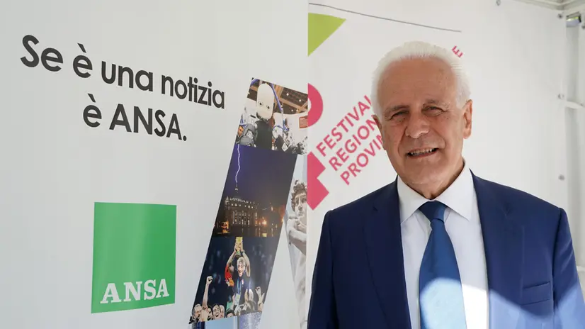 Il presidente della Toscana Eugenio Giani in apertura del 4° Festival delle Regioni e Province Autonome, nel Villaggio delle Regioni in campo San Polo, Venezia 18 maggio 2025. ANSA/ANDREA MEROLA NPK