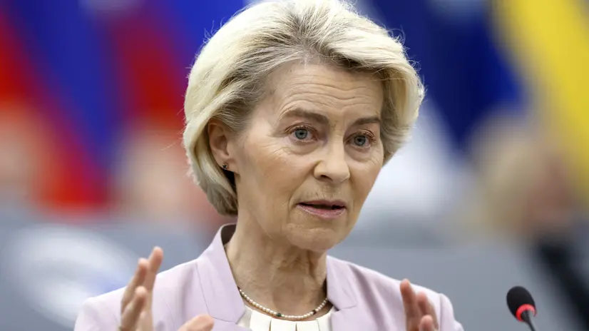 epa12226091 European Commission President Ursula von der Leyen delivers a speech during the conclusions of the European Council meeting of 26 June 2025, at a session of the European Parliament in Strasbourg, France, 09 July 2025. EPA/GUILLAUME HORCAJUELO